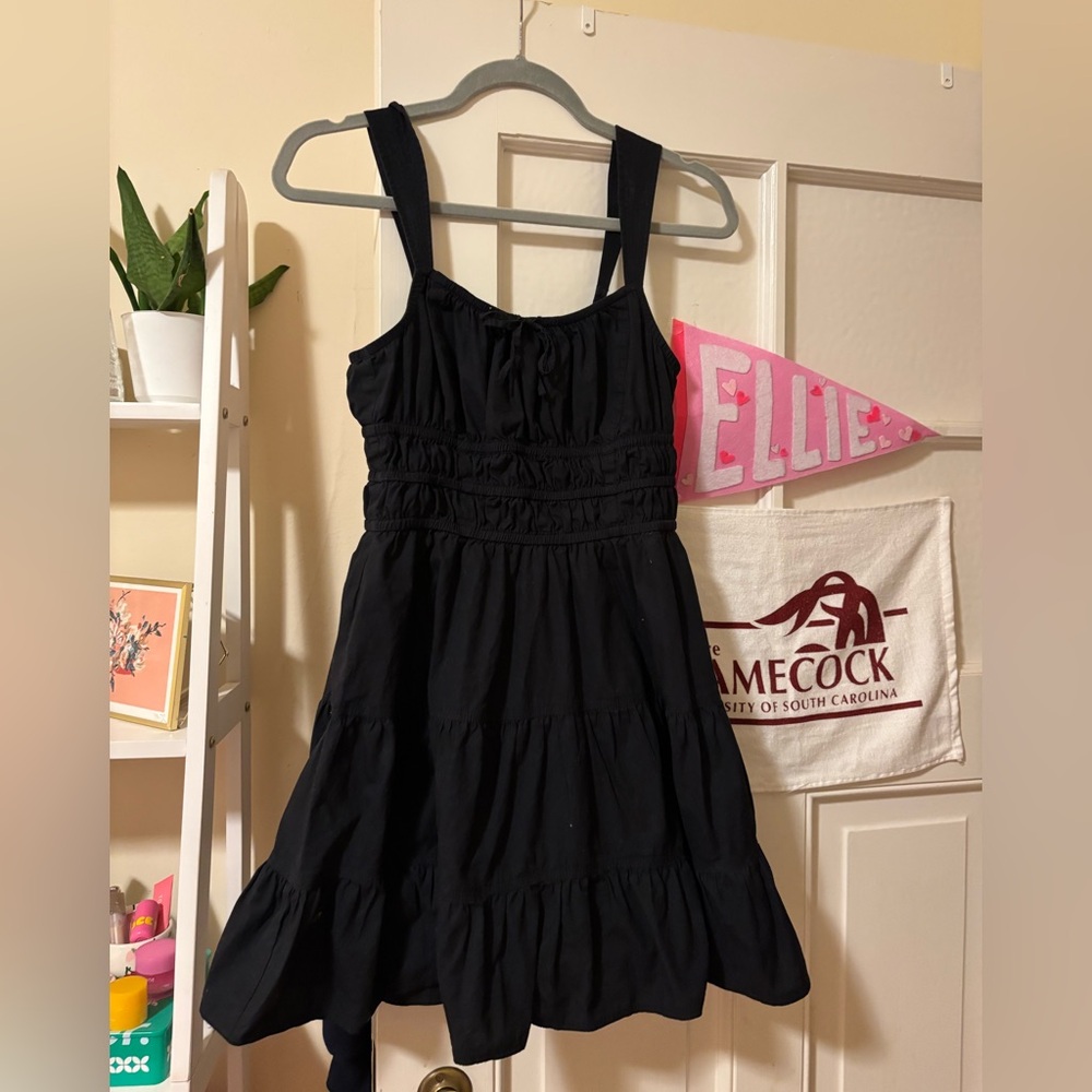Aritzia babaton black mini dress